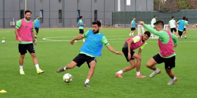 Aliağaspor FK sezon hazırlıklarını sürdürüyor