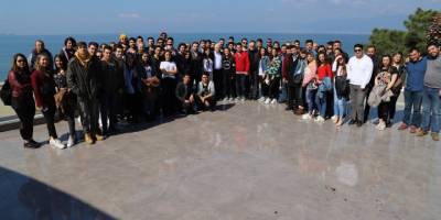 Burhaniye Belediyesinden üniversite öğrencilerine müjde