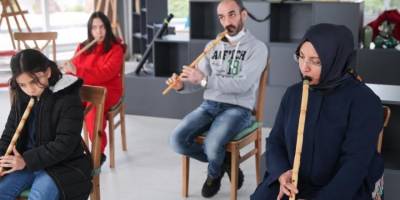 Ney kursu Bucalılara nefes oldu