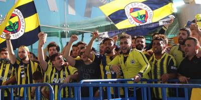 Fenerbahçe Hatay'da coşkuyla karşılandı