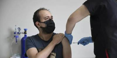 BioNTech aşısında 3. doz kararı: Kimlere ne zaman yapılacak?