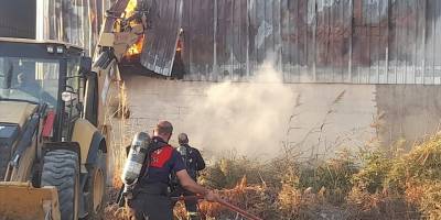 Aydın'da besi çiftliğinde çıkan yangın söndürüldü