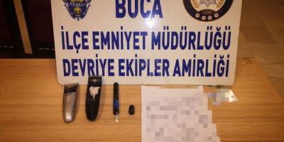 İzmir'de uyuşturucu ticareti iddiasıyla 2 şüpheli tutuklandı