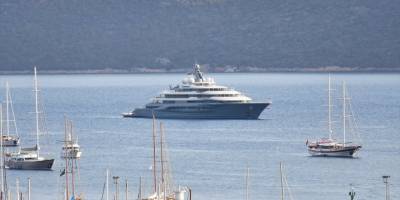 Mega yat "Flying Fox" Bodrum'da