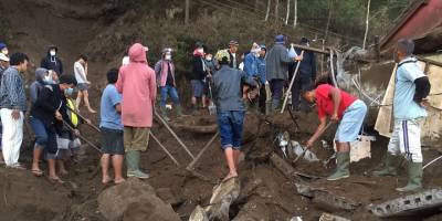 Endonezya'da 4.8 büyüklüğünde deprem: 3 ölü, 7 yaralı