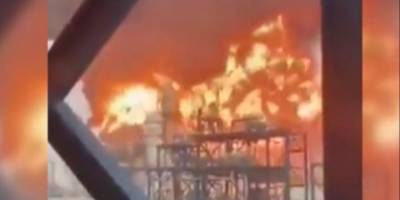 Kuveyt'te petrol rafinerisi alevlere teslim oldu