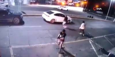 Meksika’da gece kulübüne silahlı saldırı: 6 ölü, 2 yaralı