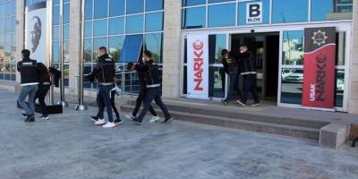Uşak'ta uyuşturucu operasyonunda 4 şüpheli tutuklandı