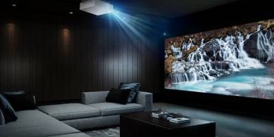 LG Projektörlerle 4K sinema deneyimi ve performansı bir arada