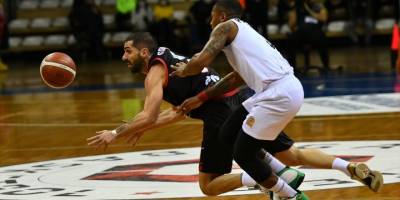 Gaziantep Basketbol 67 - 76 Pınar Karşıyaka