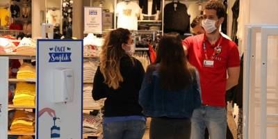 Zincir Mağazalar Derneği Başkanı Tınastepe: Zam aralığı 1 aya kadar indi, imkanınız varsa şimdi alın