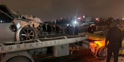 Küçükçekmece’de feci kaza: 2si ağır 3 yaralı