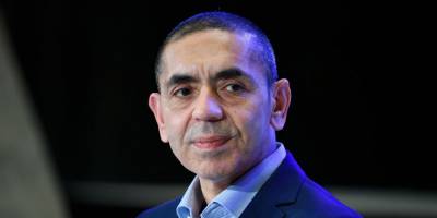 Uğur Şahin: İleride grip aşısı gibi yılda bir Kovid aşısı olmak korunma için yeterli olacaktır