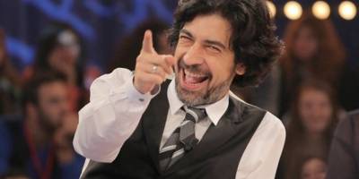 YouTuber Muhammet Çumanoğlu'na 'geri zekalı' dediği iddia edilen Okan Bayülgen, hapis istemiyle yargılanacak