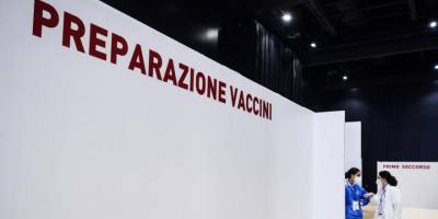 İtalya'da son 24 saatte 19 bin 886 yeni vaka