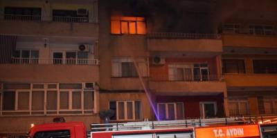 Kömür sobası evi yaktı