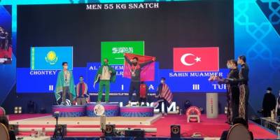 Halterde bronz madalya