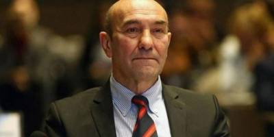 Soyer'den 4750 kişilik bomba uçak biletli, konaklamalı ihale!