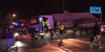 Antalya'da yeni aldığı otomobille eve dönüş yolunda can verdi