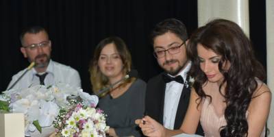 Aliağa’da 11 ayda 658 çift mutluluğa imza attı