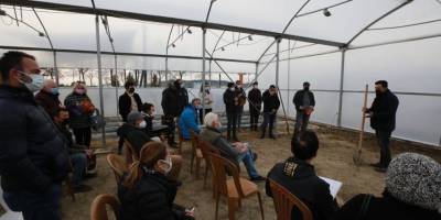 Selçuk Belediyesi’nden üreticilere toprak analizi desteği