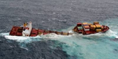 Madagaskar açıklarında gemi battı: 17 ölü, 68 kayıp