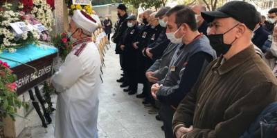 Türkiye'nin ilk kadın ortodontisti Ayşe Mayda son yolculuğuna uğurlandı