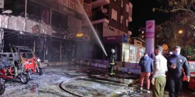 Antalya’da 3 milyon lira değerinde 250 motosiklet yangında küle döndü