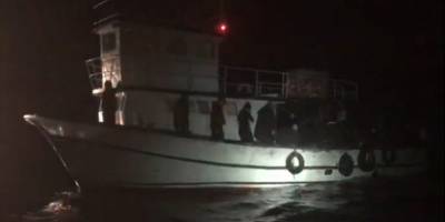 İzmir'de jandarma ekiplerinden dev göçmen kaçakçılığı operasyonu