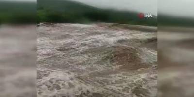 Brezilya’daki şiddetli yağışlarda 2 baraj yıkıldı