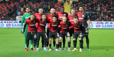 Gaziantep FK'nın ilk yarı karnesi