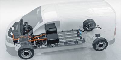 Opel'in yeni nesil ticari aracı Vivaro-e HYDROGEN, ilk filo müşterisiyle buluşuyor