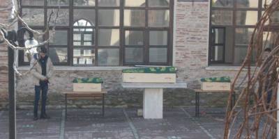 Yeni yılın ilk gününde 3 evladını toprağa verdi