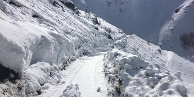 Şemdinli de çığ meydana geldi