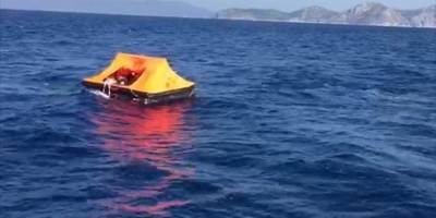 Muğla açıklarında 12 düzensiz göçmen kurtarıldı