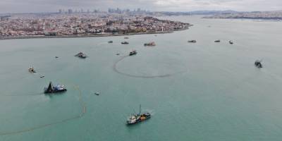 İstanbul’daki balıkçıların kış mesaisi