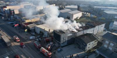 Pişmaniye imalathanesinin üst katında yangın çıktı