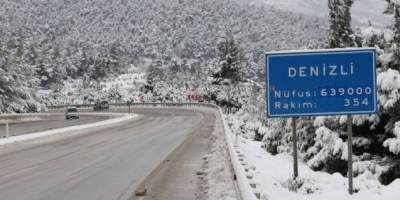 Denizli’de 11 ilçede eğitime kar engeli