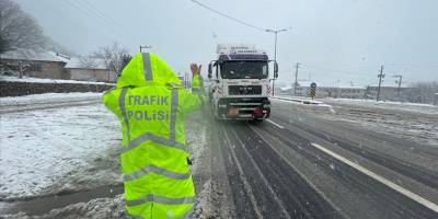 Emniyetten hava muhalefeti nedeniyle yolda kalan ağır taşıtlara ilişkin yeni karar