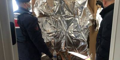 Eve kurduğu özel düzenekle uyuşturucu yetiştiren şahıs yakalandı