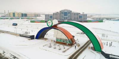 Alım şartlarını 3 defa değiştirdi: Dekan yardımcısı eşini öğretim görevlisi olarak kadroya aldı