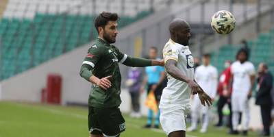 Bursaspor: 3 - Akhisarspor: 2