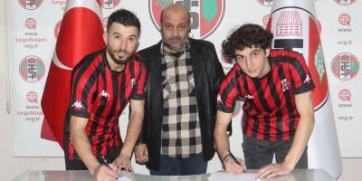 Turgutluspor'da çifte imza