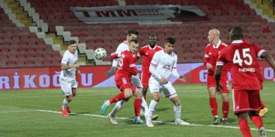 TFF 1. Lig: Balıkesirspor: 2 - Ankaraspor: 2