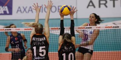 Eczacıbaşı Dynavit: 3 - Aydın Büyükşehir Belediyespor: 0