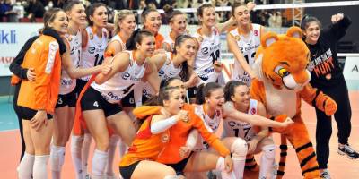 Eczacıbaşı Dynavit, CEV Kupası’nda finalde