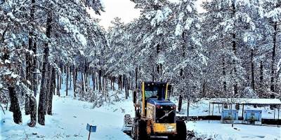Balıkesir'de kar yağışı kartpostallık görüntüler oluşturdu