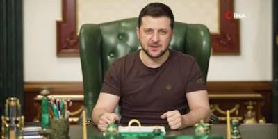 Zelenskiy: "Eğer semalarımızı kapatmazsanız, Rus füzelerinin sizin bölgenize ve NATO topraklarına düşmesi an meselesidir"