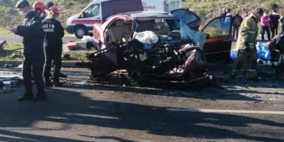 İzmir’de feci kaza: 2 ölü, 4 yaralı
