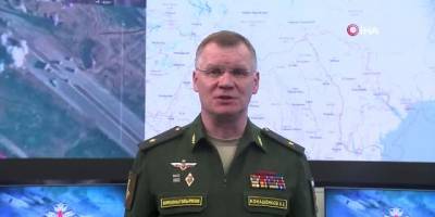 Rusya Savunma Bakanlığı: "Azov taburu komutanlarını nakil için giden Mİ-8 helikopteri düşürüldü"